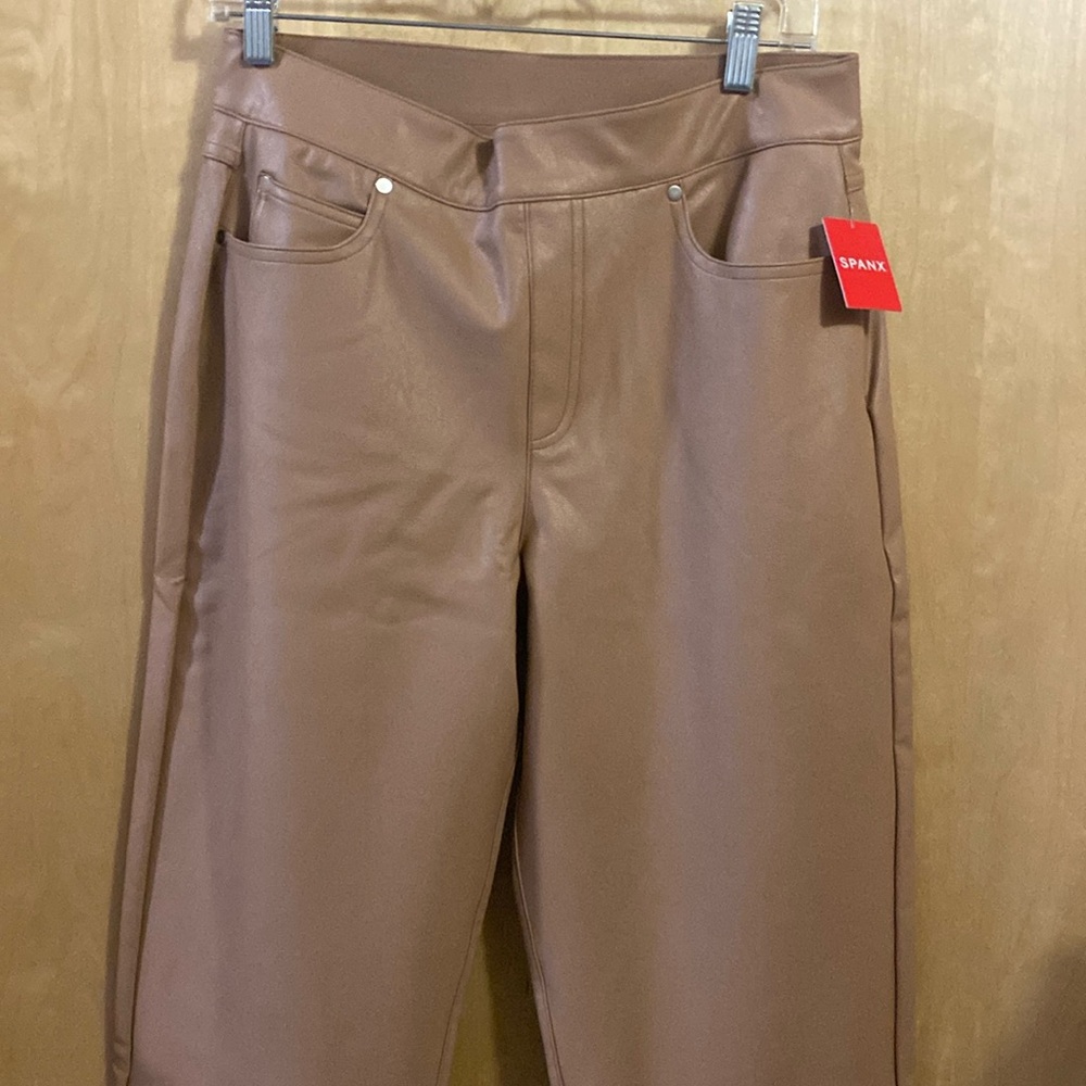SPANX LG NEW with tags-  slim straight pant in toffee